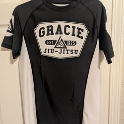Gracie Jiu-Jitsu Rashguard (Mens Medium) 