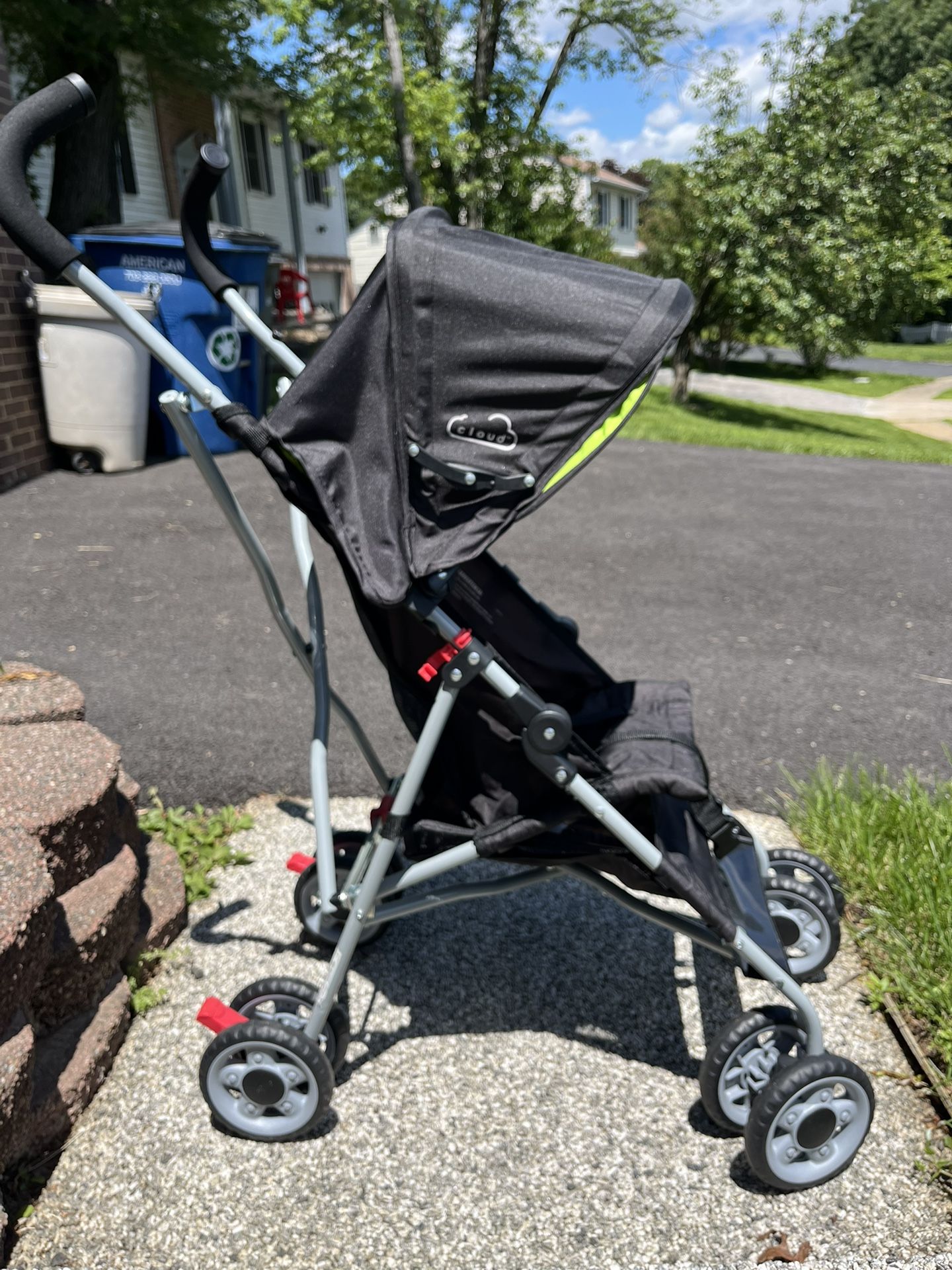 Kolcraft Cloud Umbrella Stroller