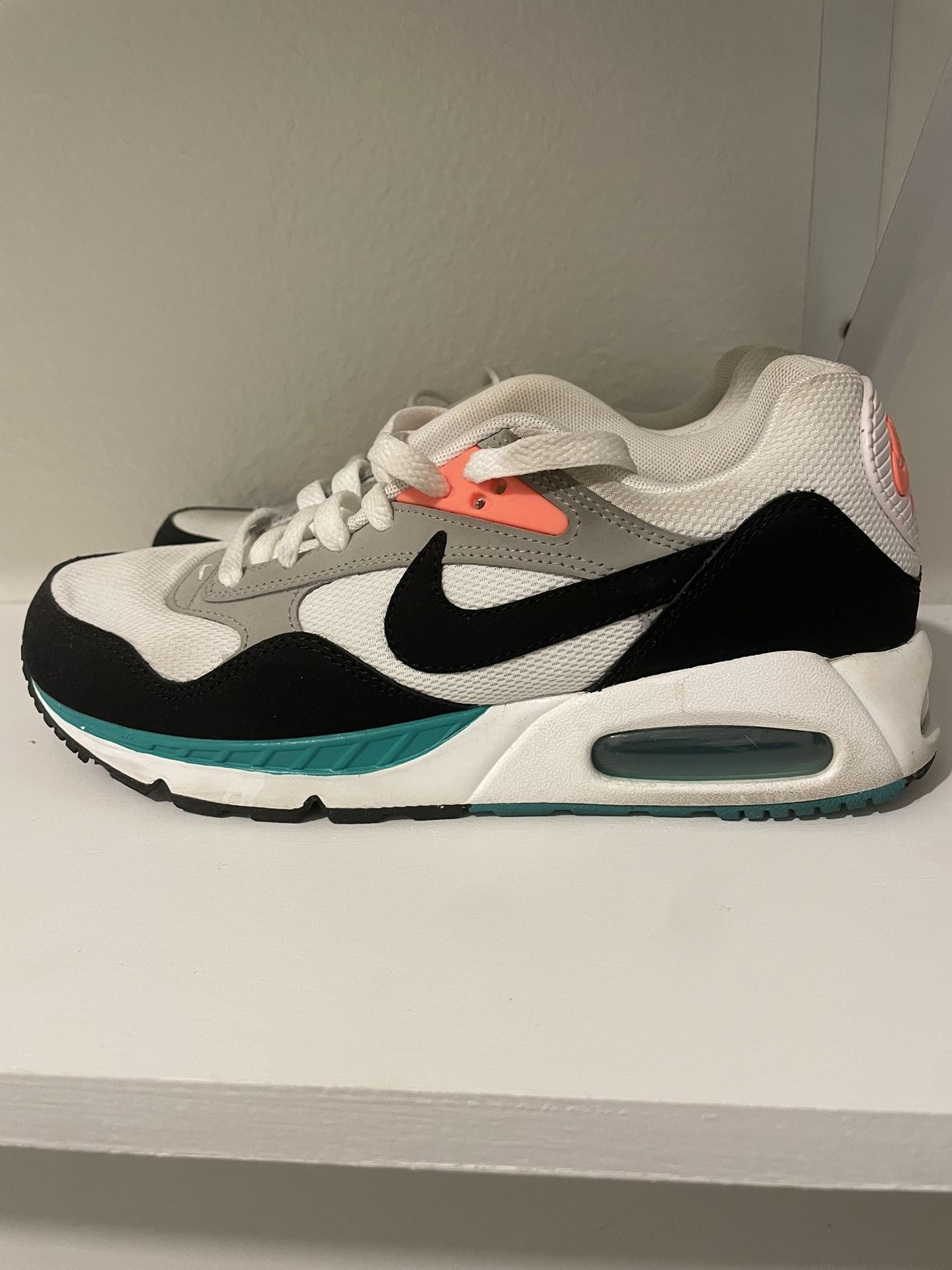 Nike Air Max Size 7