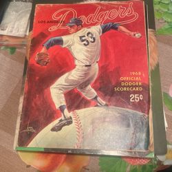 1968 Official Show Dodger Score Card