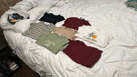 Lot of 7 Mixed T-Shirts