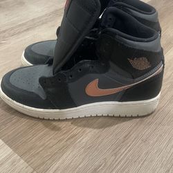 Girls Jordan’s Size 5Y
