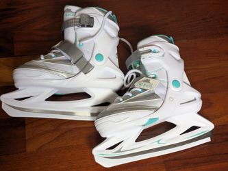Adjustable Ice Skates, Sizes 1-2-3-4