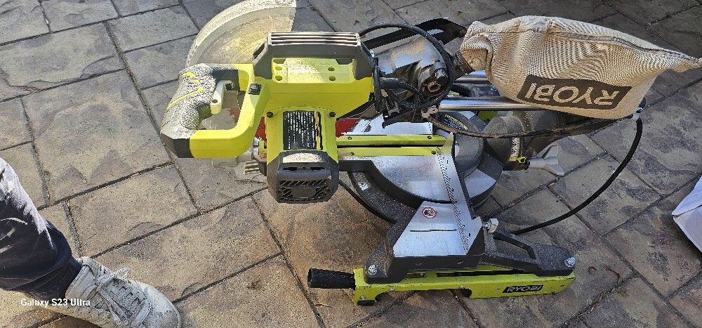 Ryobi Saw Saw