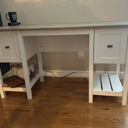 White Desk