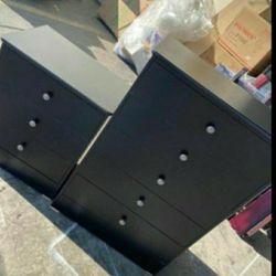 DRESSER AND MATCHING NIGHT STAND