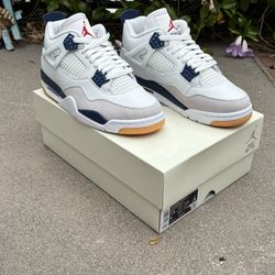 Jordan 4 SB Navy Size 7.5
