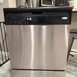 Whirlpool Dishwasher