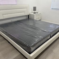New King Size Bed Frame 