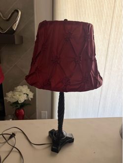 Red rose pattern shade with dark brown swirl base