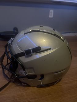 Schutt Helmet