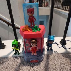 PJ Masks transforming station 
