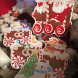 Five cardboard pictures