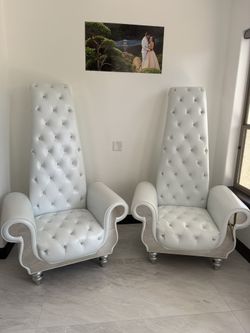 Luxury Accent Kingdom Chairs