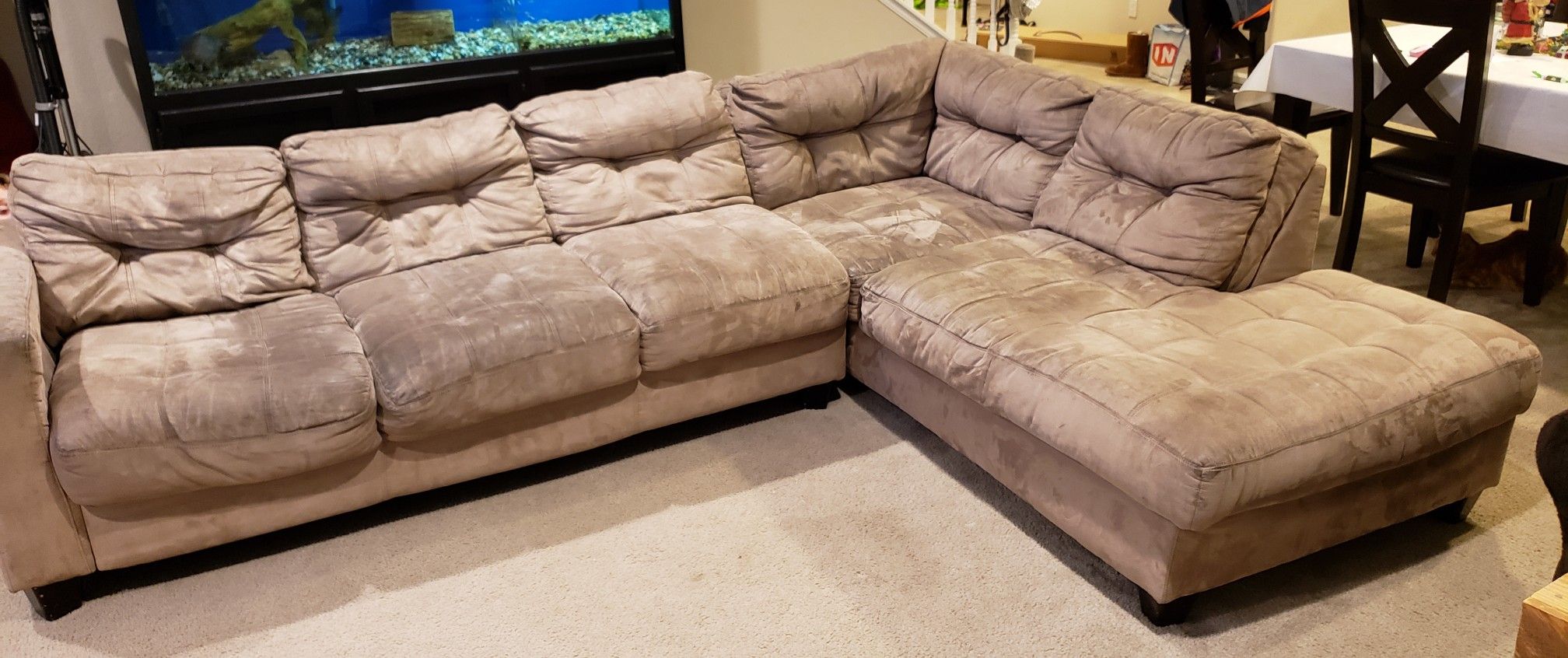 Sectional couch