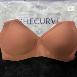 Bought Ended Up Not Using It. New In The Bag Size Medium 