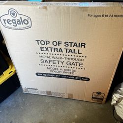 Regalo Safety Gate