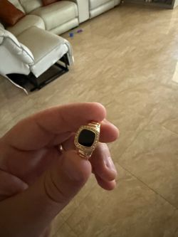 14K Effy men’s natural diamond and black onyx ring
