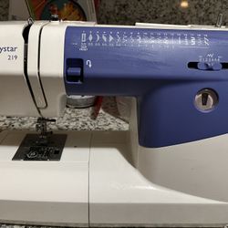 Husky star Sewing Machine 