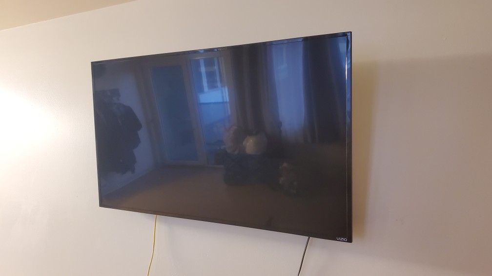 Vizio TV 55 Inch