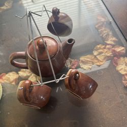 Porcelain Teapot And Cups Set