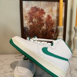 Nike Air Force 1 High Sculpt (Women’s)