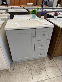 Bathroom cabinet
