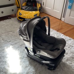 Nuna Car Seat 