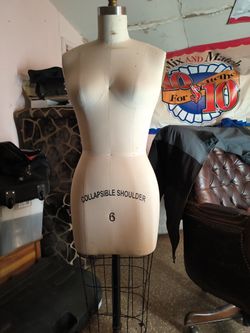 Mannequin Fitting For Clothes Fitting