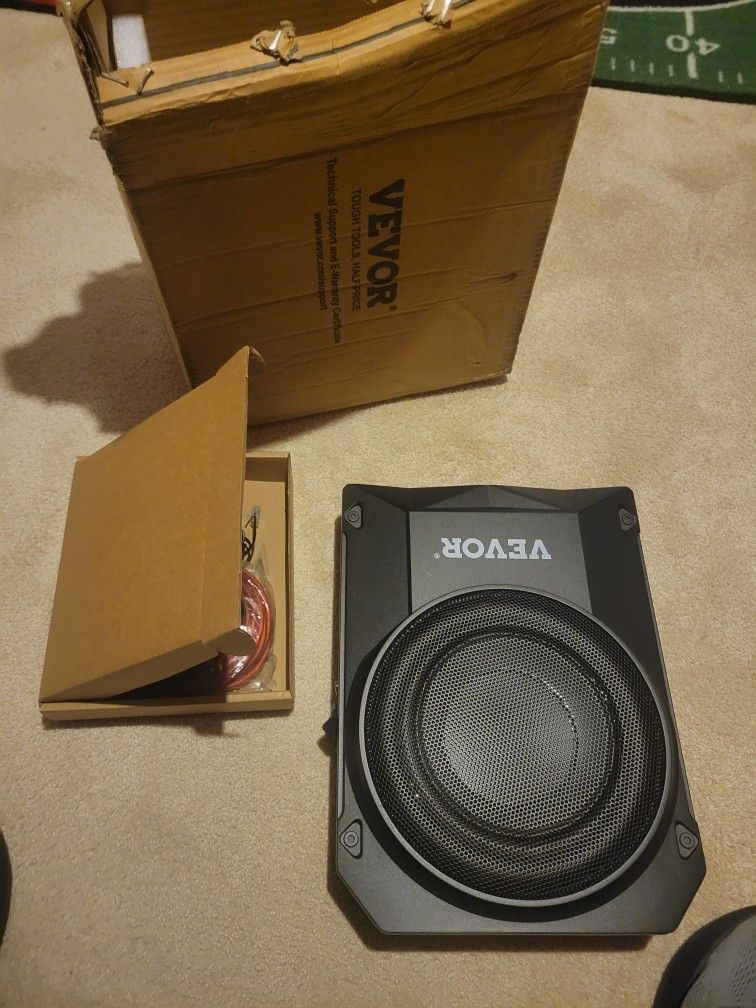 10" Under The Seat Car Sub With AMP Built In