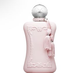 Delina perfume