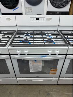 Brand new Whirlpool 30-in 4 Burners 5.1-cu ft Freestanding Gas Range in. White