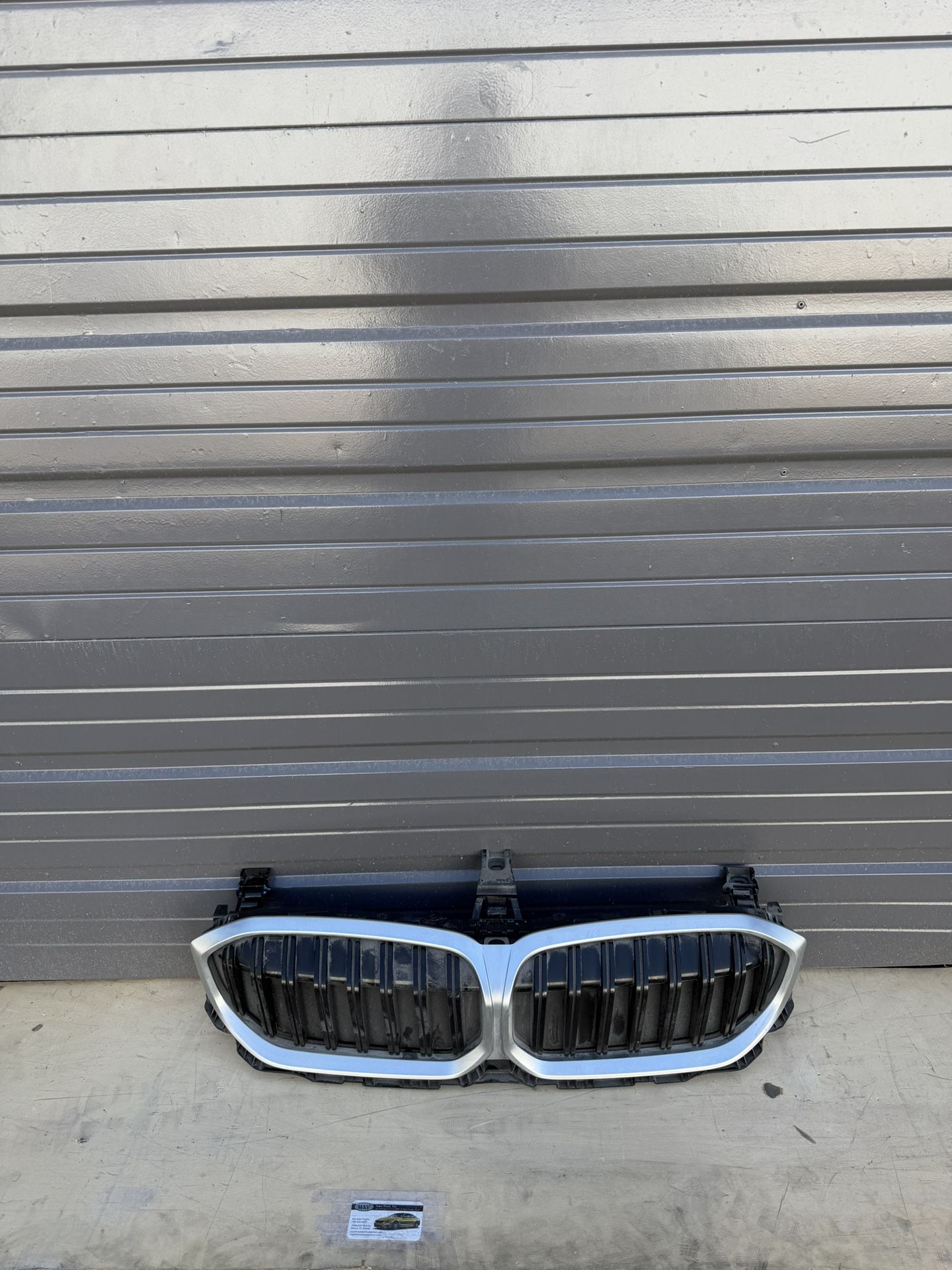 BMW 3 SERIES G20 LCI ORIGINAL OEM FRONT GRILLE ASSEMBLY 2023-2026
