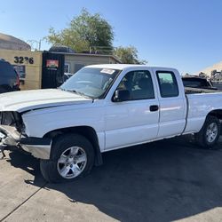 2004 Silverado PARTS PARTES NOMAS
