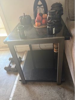 Black glass lamp stand