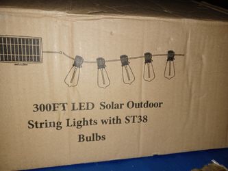300 Ft Solar or USB Powered Lights