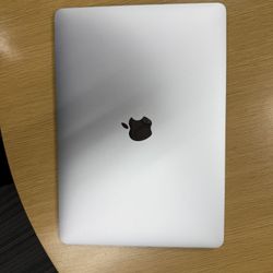 Macbook Air 13”