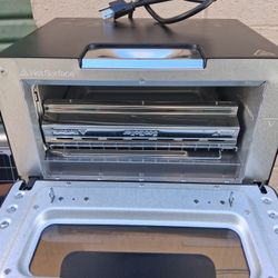 Balmuda The Toaster New In The Box. Retail $350