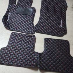 CAN FIT 2011-2015 C300 MERCEDES- LIKE NEW MATS