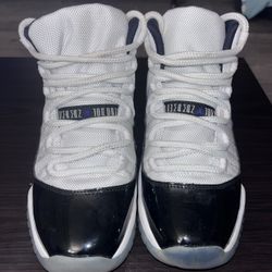 Jordan 11 Concord Size:5Y