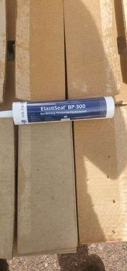 Caulking sealant