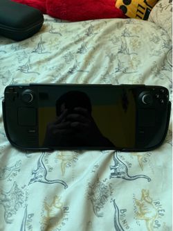Steam Deck LCD 512GB + Spigen Thin Fit Pro Case + Original Case & Charger
