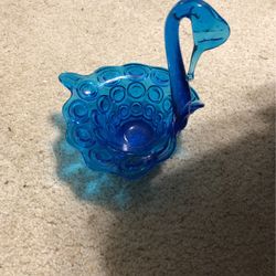Glass Swan Approx 10” Tall