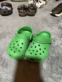 Crocs Size 7 And 8