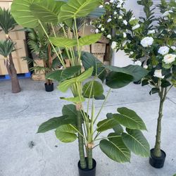 Wholesale Price Artificial Tree