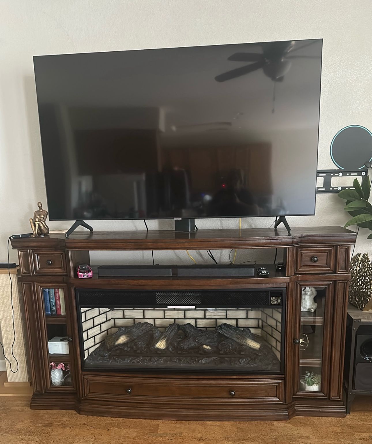 Fire Place tv Stand
