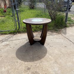 Wooden Round Table 