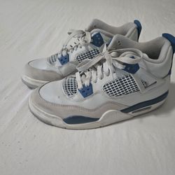 Jordan 4s 
