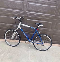 Novara Metro Bike 26” 21 Speed