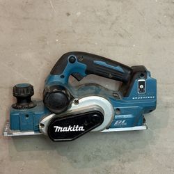 Makita XLT 18v 4 1/2 Planer